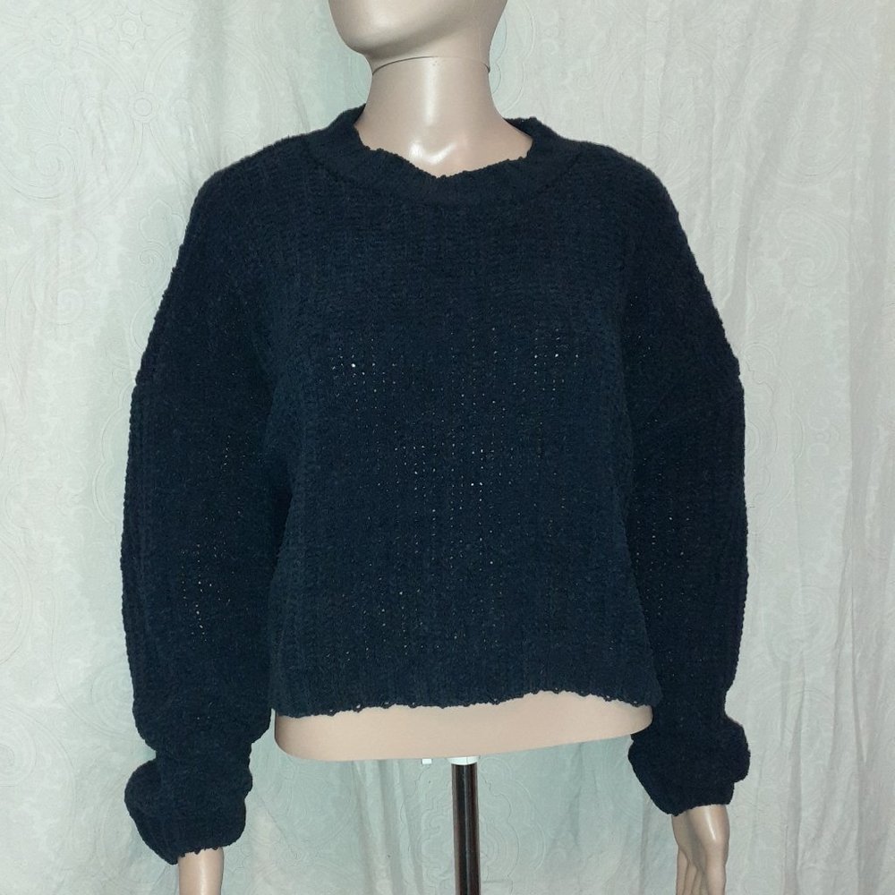 Charlotte Russe cloud-soft NAVY crew neck chenille crop cropped sweater